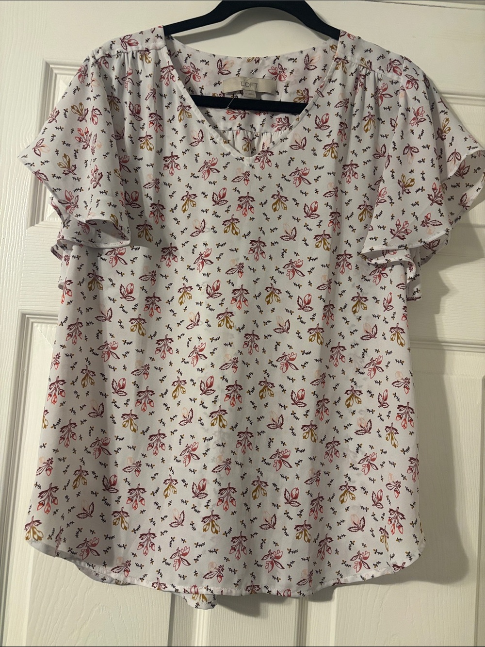 LOFT White Floral V-Neck Flutter Sleeve Blouse